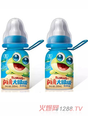 �������W�����۾��{