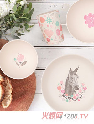 lovemae��ͯ�;�4���� ��(d��)�ǫF