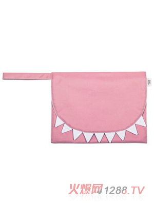 ������ baby bites yinge����|�ռ{�� ��ɫ