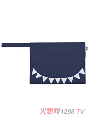 ������ baby bites yinge����|�ռ{�� ��܊�{