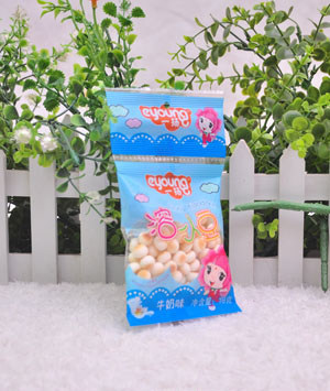     һ�Pţ��ζ��С��18���{(l��n)ɫ